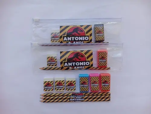 Kit Escolar com Estojo Zipzap Jurassic Park