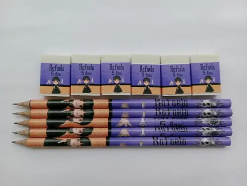 Kit Lápis com Borracha Personalizada Wandinha