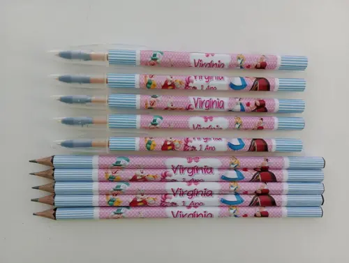 Kit Lápis com Caneta Alice no País das Maravilhas