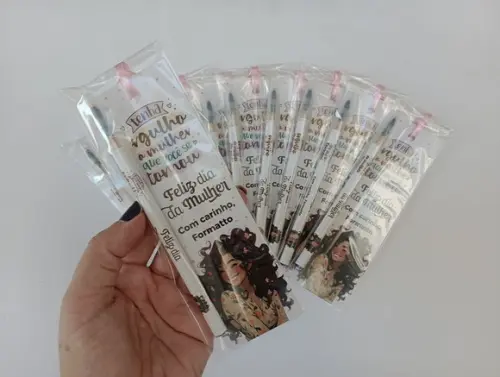 Marcador de Livro + Lápis Dia Internacional da Mulher