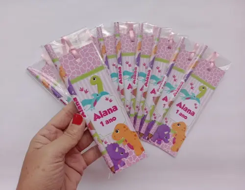 Marcador de Livro + Lápis Dinossauro Baby Menina