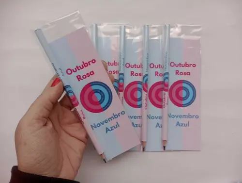 Marcador de Livro + Lápis Outubro Rosa e Novembro Azul
