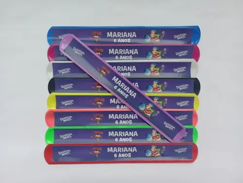Pulseira Bate Enrola Divertidamente Cores Sortidas