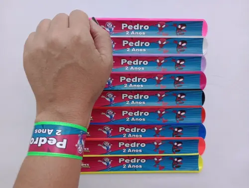 Pulseira Bate Enrola Spidey Cores Sortidas