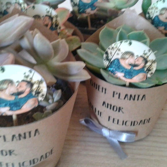 Lembrancinha com Foto dos Noivos