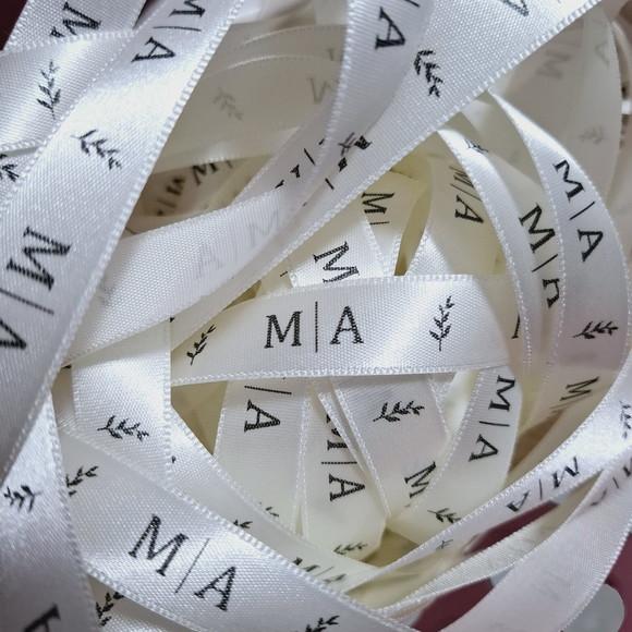 50m Fita Cetim Personalizada 15mm Imp. Preta (leia a Descrição)