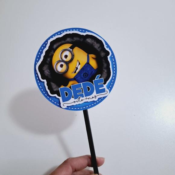 10 toppers Alto 3D Minnions, com canudo de papel