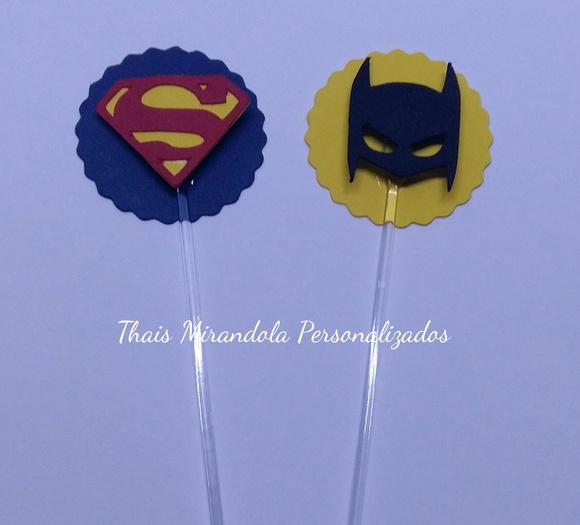 30 toppers 3D Batman Vs Superman, com palitinho