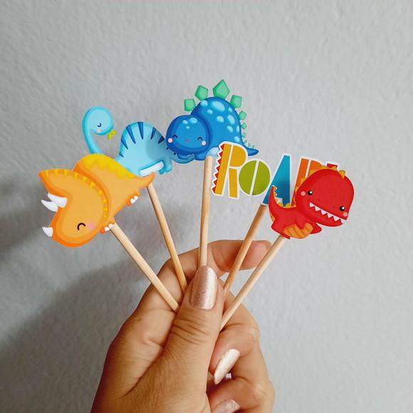 30 toppers Simples Dino, com palitinho