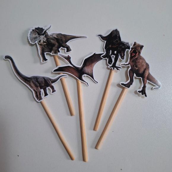 30 toppers Simples Dinossauros, com palitinho