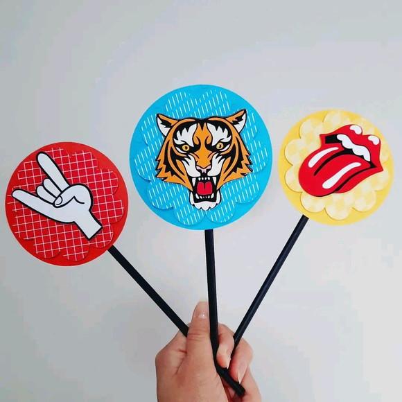 10 Toppers Alto com canudo de papel Rock