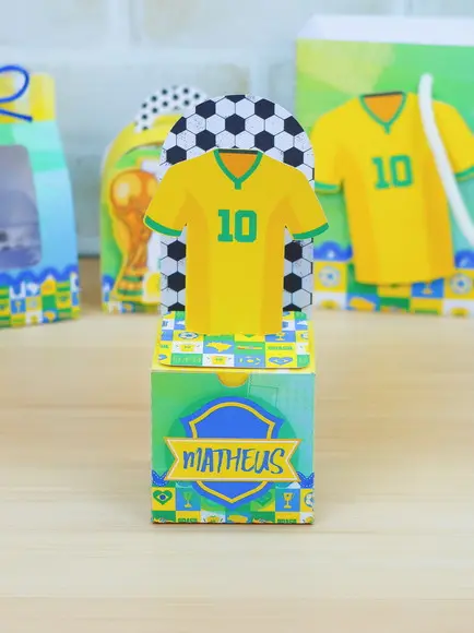 Kit com 10 Caixas Cenário Copa do Mundo - Brasil