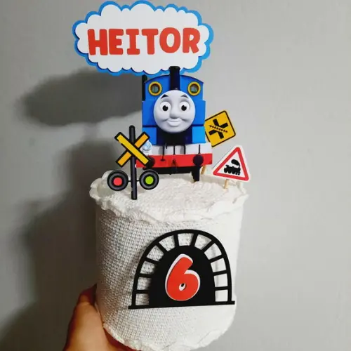 Topo de Bolo Thomas
