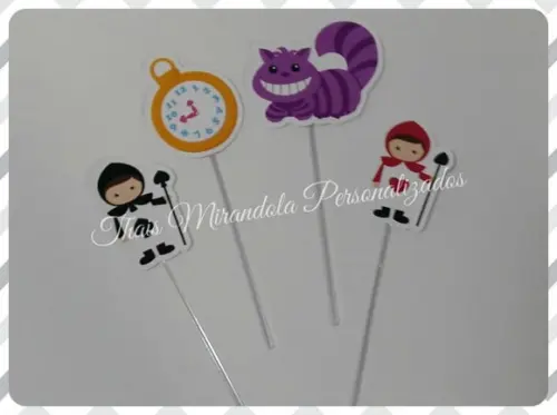 30 toppers Simples Alice no País das Maravilhas, com palitinho