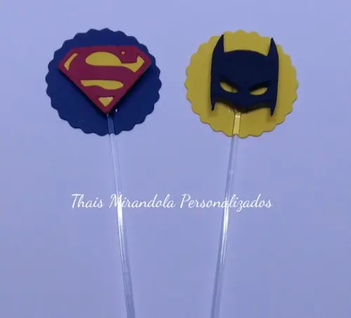 30 toppers 3D Batman Vs Superman, com palitinho