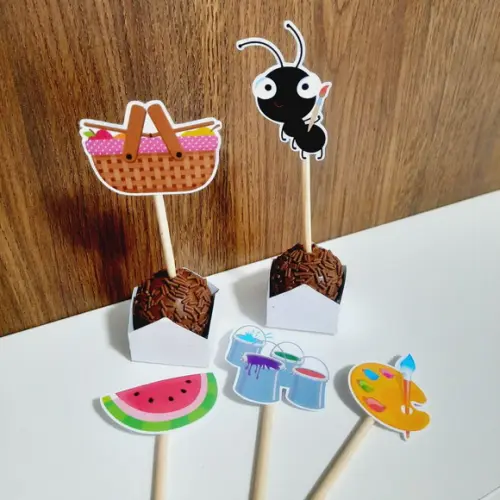 30 toppers Simples Pic Nic, com palitinho