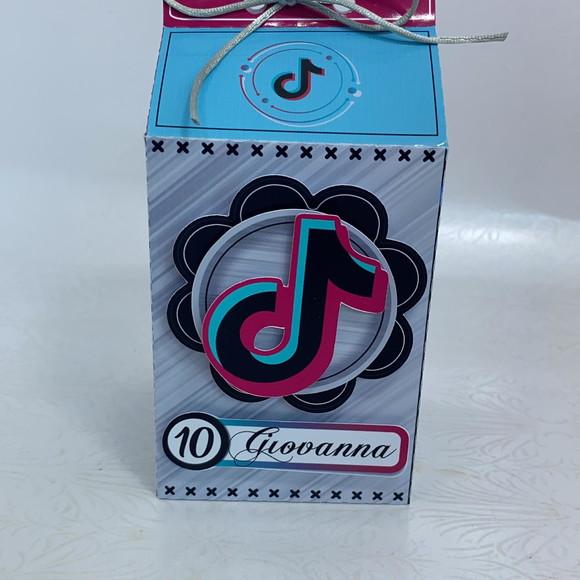 Caixa Milk Tiktok
