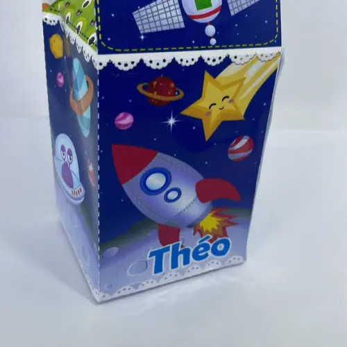 Caixa Milk Tema Astronauta