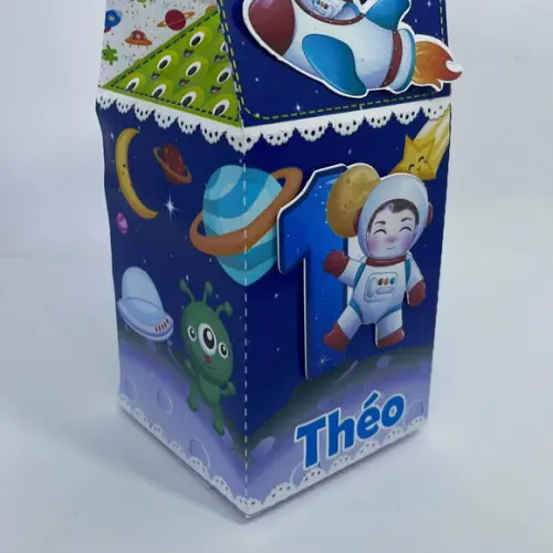 Caixa Milk Tema Astronauta