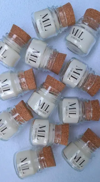 Lembrancinha Vela Perfumada / Vidrinho com Rolha