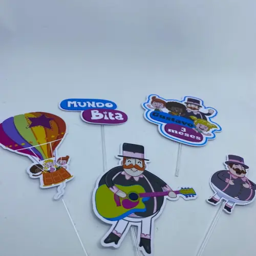Topo de Bolo Bita
