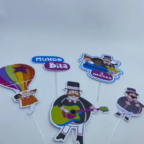 Topo de Bolo Bita