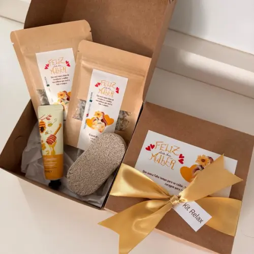 Kit Relax | Escalda Pés, Pedra Pomes, Creme de Mão e Chá