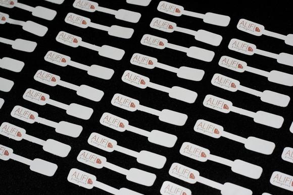 100 Tags Anel, Colar Etc Fundo Branco ou Clarinho F01