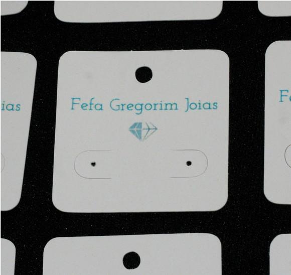 100 Tags P Brinco de Argola Fundo Branco ou Clarinho I01