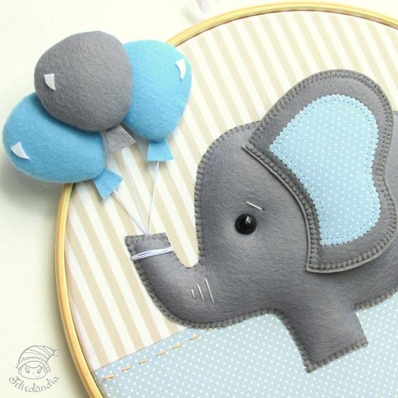 Enfeite de Porta Maternidade Elefante com Balões