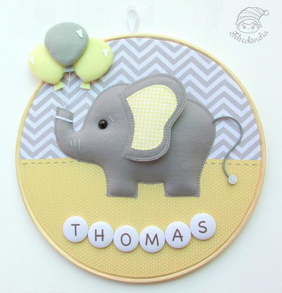 Enfeite de Porta Maternidade Elefante com Balões