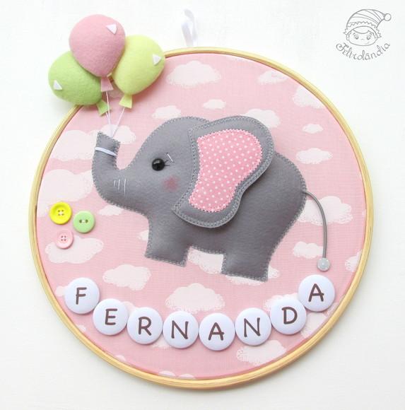 Enfeite de Porta Maternidade Elefante Voando com Balões