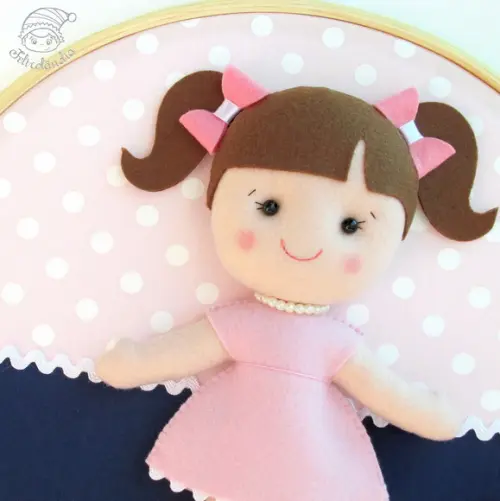 Enfeite de Porta Maternidade Bonequinha