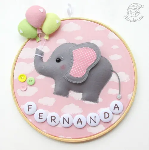 Enfeite de Porta Maternidade Elefante Voando com Balões