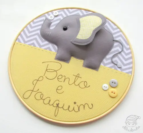 Enfeite de Porta Maternidade Elefante Gêmeos