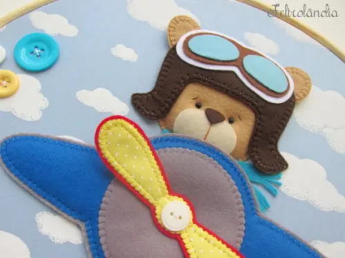 Enfeite de Porta Maternidade Urso Aviador