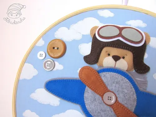 Enfeite de Porta Maternidade Urso Aviador