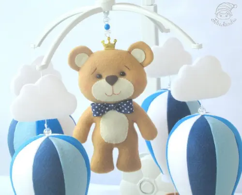 Móbile Musical Giratório Balões e Urso