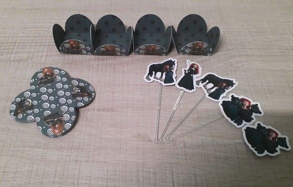 Kit Festa Toppers e Forminhas para Doces Princesa Valente