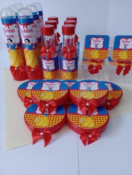 Kit Personalizado Branca de Neve- 40 Peças