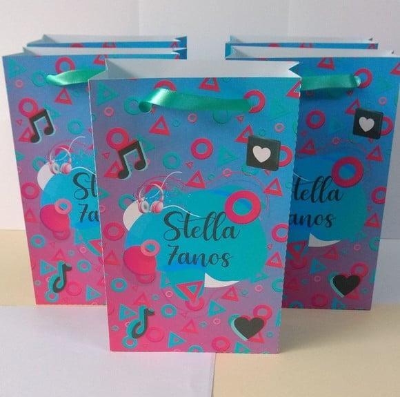 Sacolinha Personalizada Tik Tok- Leia a Descrição