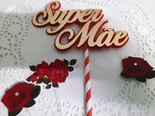 Topo de Bolo Dourado Dia das Mães