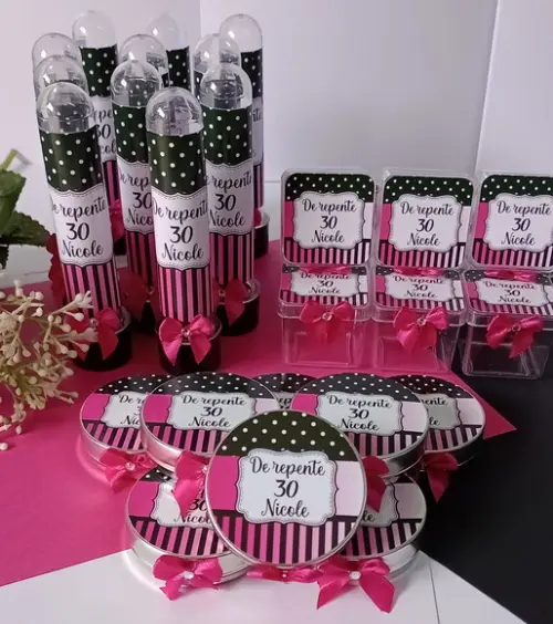 Kit Personalizado 60 Peças de Repente 30 - Pink e Preto