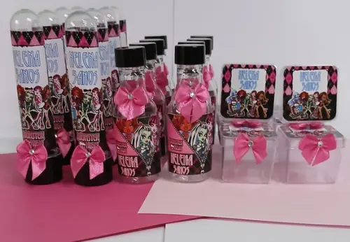 Kit Personalizado 60 Pçs Monster High