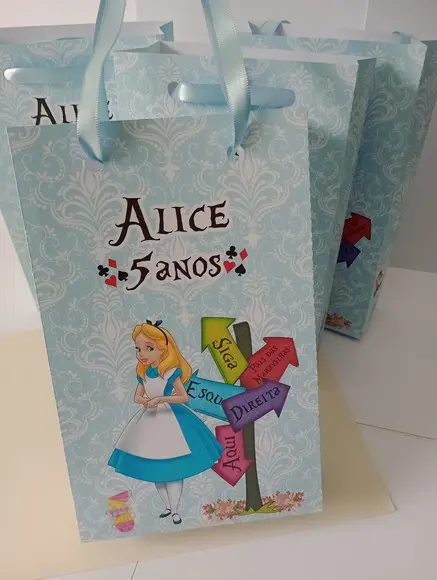 Sacolinha Personalizada Alice no País das Maravilhas