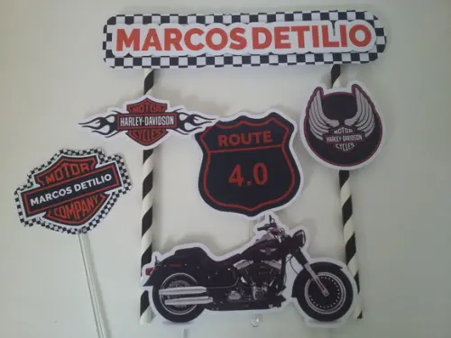 Topo de Bolo/cake Topper Hale.y Davidson