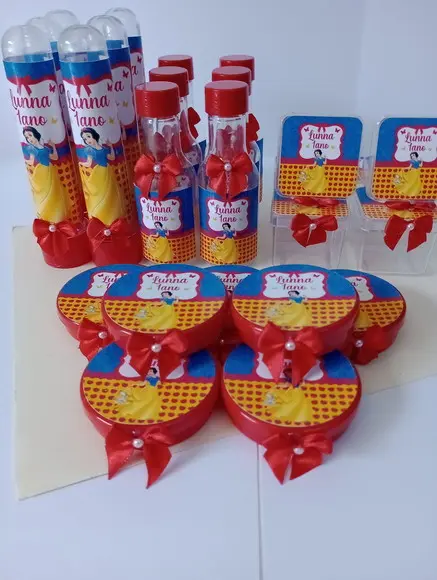 Kit Personalizado Branca de Neve- 40 Peças
