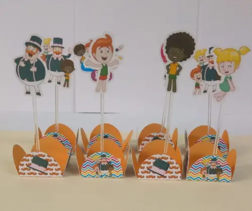 Kit Festa Toppers e Forminhas para Doces Mundo Bita