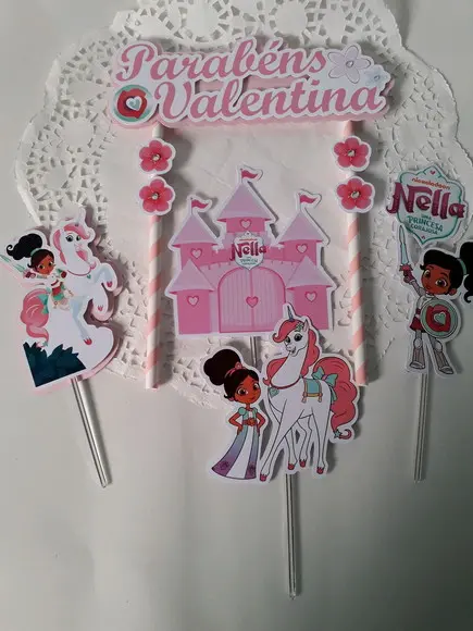 Topo de Bolo Princesa Nella Corajosa