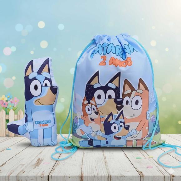 Almofada Contorno 21cm + Mochila Saco Personalizada Bluey